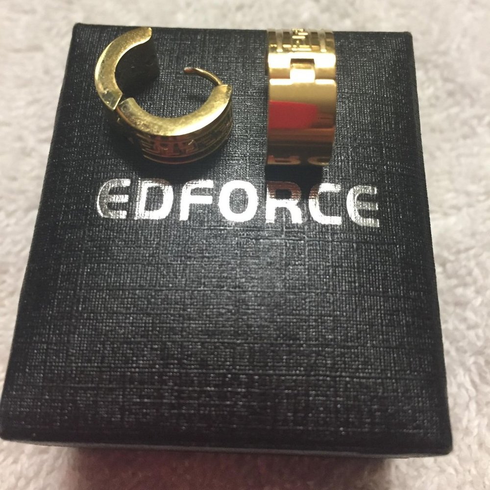 EdForce Stainless Steel Gold Hoop Gold Earrings - Picture 12 of 16